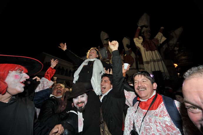 Ingrandisci la foto